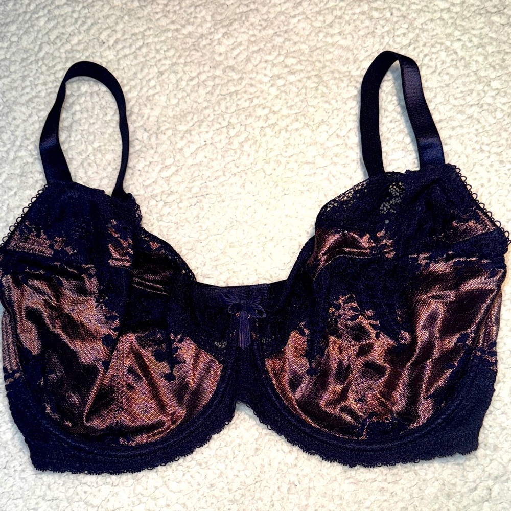 Elegant Black and Brown Lace Bra
